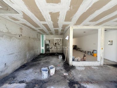 Casa, 3 quartos, 213 m² - Foto 4