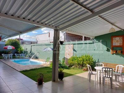 Casa, 1 quarto, 203 m² - Foto 1