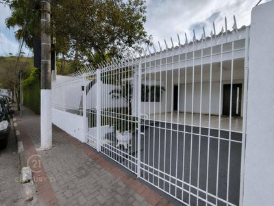 Casa, 3 quartos, 171 m² - Foto 2