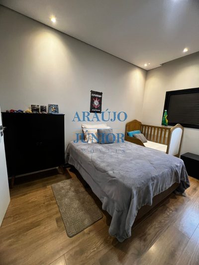 Casa, 3 quartos, 234 m² - Foto 2