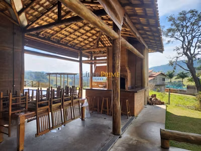 Chácara, 3 quartos, 1300 m² - Foto 1