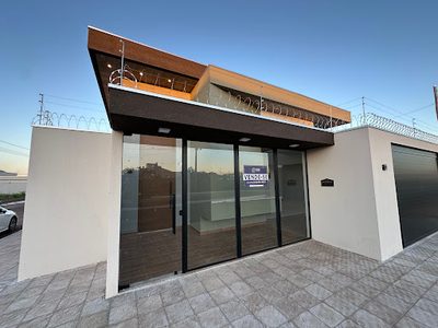 Casa, 3 quartos, 215 m² - Foto 3