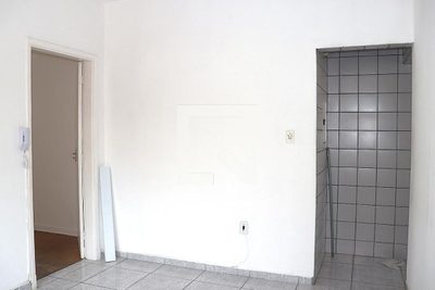 Apartamento, 1 quarto, 33 m² - Foto 4