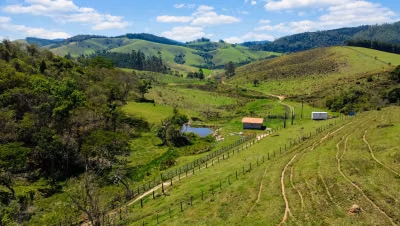 Sítio, 3 quartos, 24 hectares - Foto 1