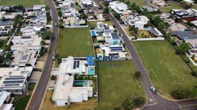 Loteamento e Condomínio, 1026 m² - Foto 4