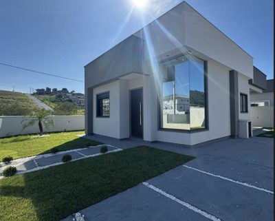 Casa, 3 quartos, 81 m² - Foto 1