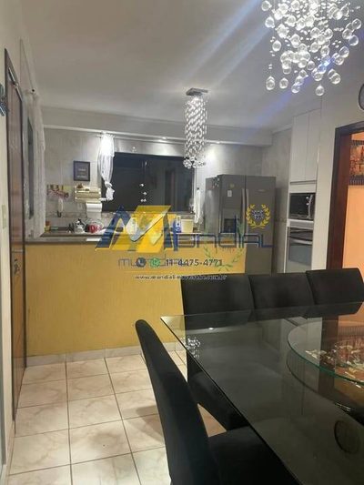 Casa, 3 quartos, 219 m² - Foto 2