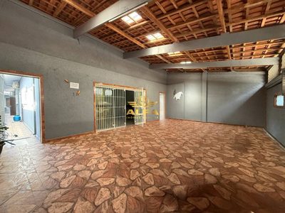 Casa, 6 quartos, 197 m² - Foto 2