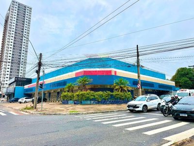 Loja-Salão, 2980 m² - Foto 1
