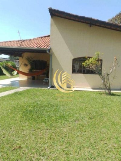 Chácara, 3 quartos, 1500 m² - Foto 1