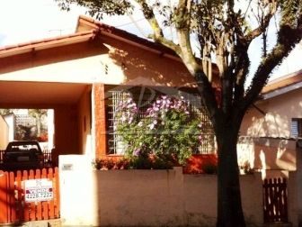 Casa, 2 quartos, 200 m² - Foto 1