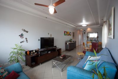 Casa, 4 quartos, 242 m² - Foto 3