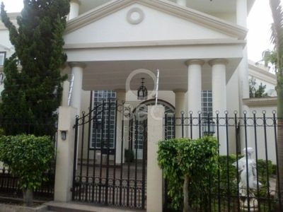 Sobrado, 5 quartos, 747 m² - Foto 1