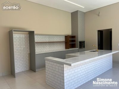 Casa, 1 quarto, 220 m² - Foto 2