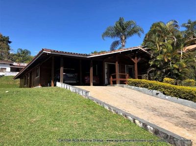 Casa, 3 quartos, 237 m² - Foto 1