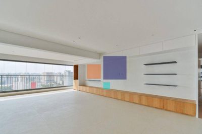 Apartamento, 3 quartos, 244 m² - Foto 1