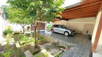 Casa, 3 quartos, 212 m² - Foto 2