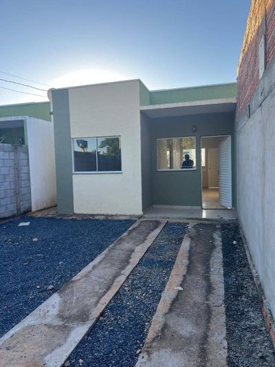 Casa, 2 quartos, 90 m² - Foto 1