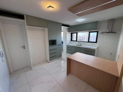 Apartamento, 3 quartos, 155 m² - Foto 2