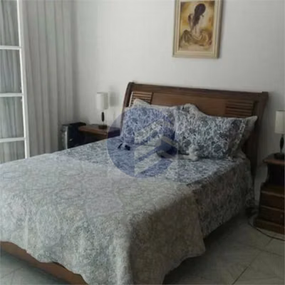 Sobrado, 3 quartos, 220 m² - Foto 1