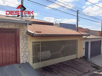 Casa, 3 quartos, 175 m² - Foto 1