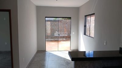 Casa, 2 quartos, 45 m² - Foto 2