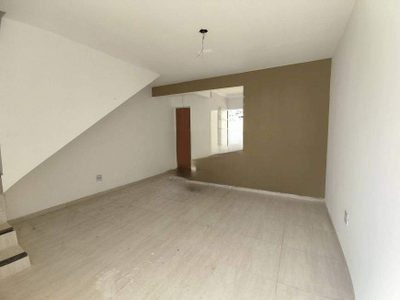 Casa, 2 quartos, 55 m² - Foto 1