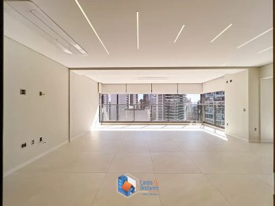 Apartamento, 3 quartos, 157 m² - Foto 2