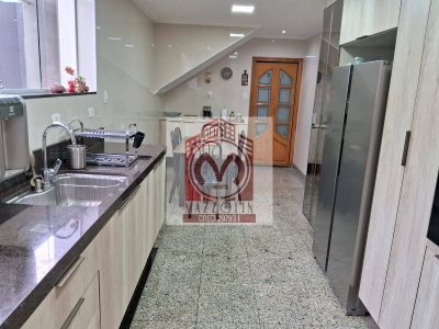 Sobrado, 4 quartos, 240 m² - Foto 4