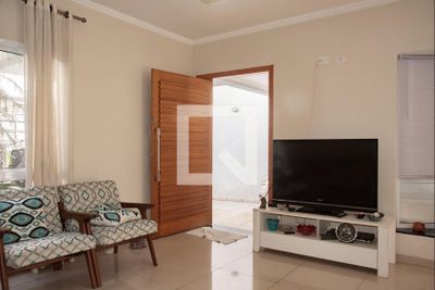 Casa, 3 quartos, 240 m² - Foto 3