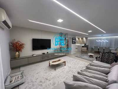 Apartamento, 3 quartos, 208 m² - Foto 1