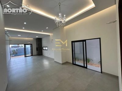 Casa, 1 quarto, 176 m² - Foto 2