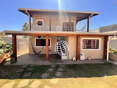 Casa, 5 quartos, 249 m² - Foto 2