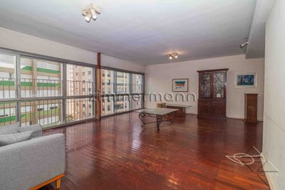 Apartamento, 3 quartos, 224 m² - Foto 1