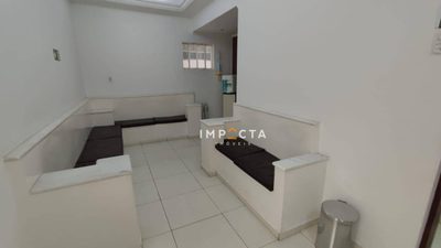 Casa, 5 quartos, 248 m² - Foto 2