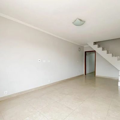 Sobrado, 3 quartos, 250 m² - Foto 2