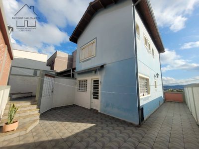 Casa, 3 quartos, 250 m² - Foto 2