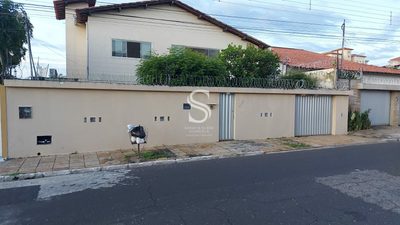 Casa, 3 quartos, 256 m² - Foto 2