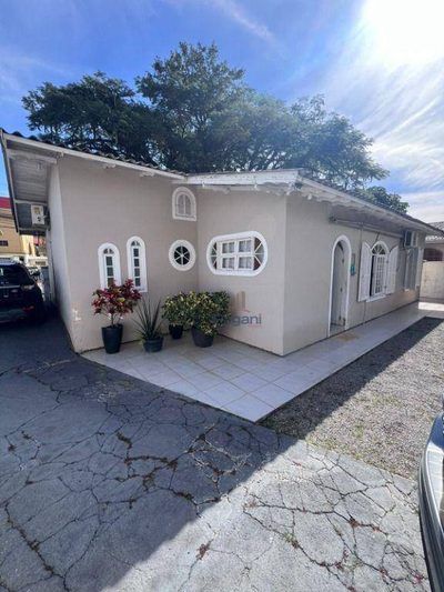 Casa, 3 quartos, 135 m² - Foto 2