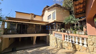 Casa, 5 quartos, 465 m² - Foto 1