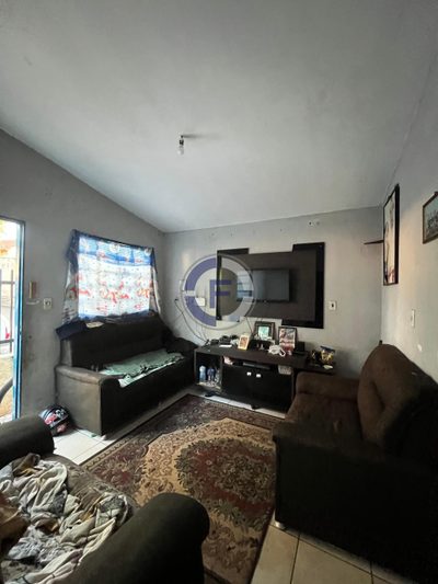 Casa, 2 quartos, 187 m² - Foto 1