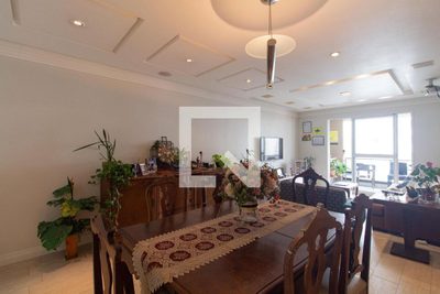 Apartamento, 3 quartos, 135 m² - Foto 4