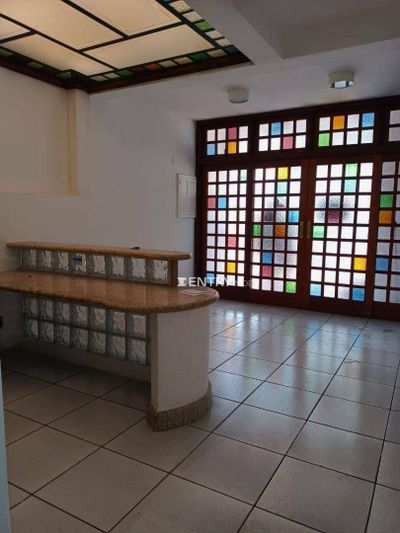 Casa, 2 quartos, 136 m² - Foto 1