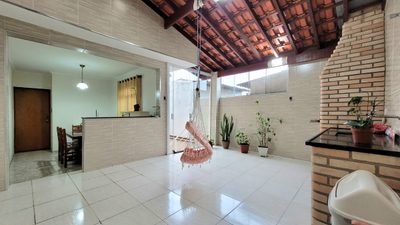 Sobrado, 4 quartos, 202 m² - Foto 1