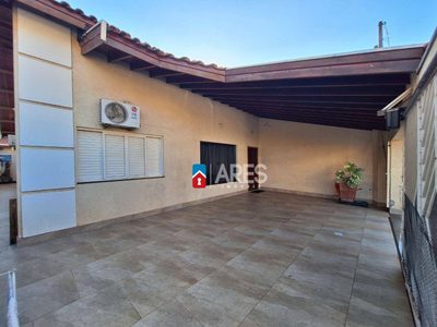 Casa, 3 quartos, 179 m² - Foto 2