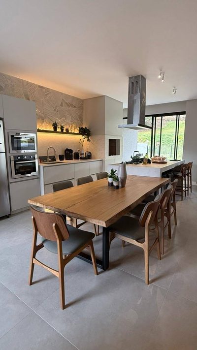Casa, 4 quartos, 376 m² - Foto 2