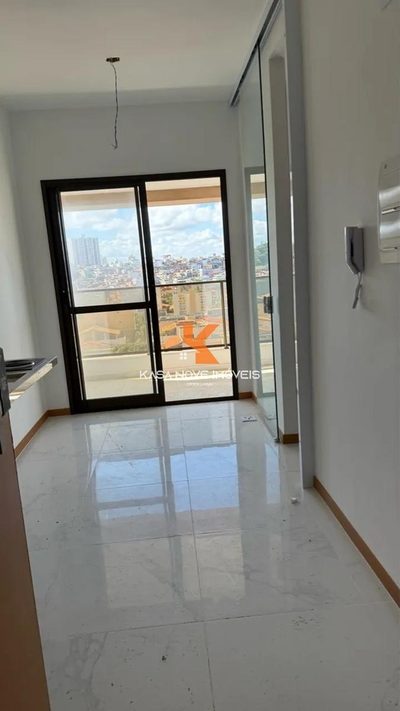 Apartamento, 1 quarto, 27 m² - Foto 2