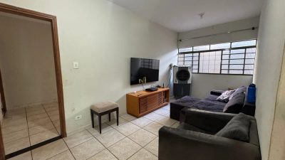 Casa, 3 quartos, 242 m² - Foto 2