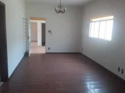 Casa, 3 quartos, 170 m² - Foto 1