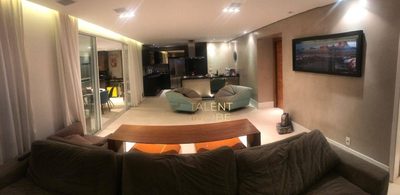 Apartamento, 3 quartos, 141 m² - Foto 1
